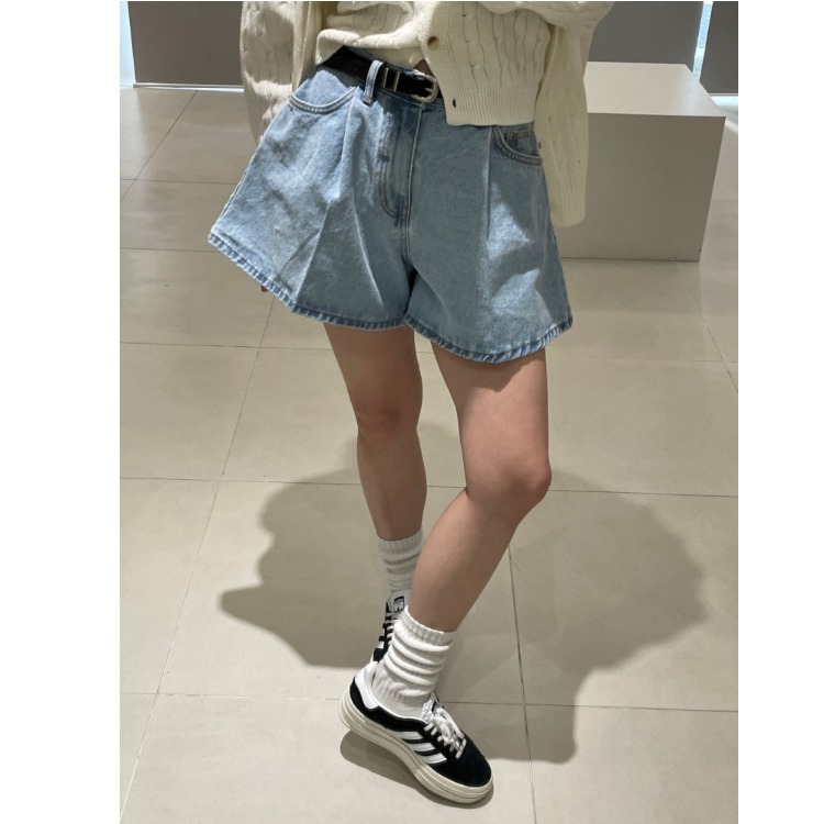 High Waist Denim Shorts Minima - Vintage Fashion Influencer recensie en prijs