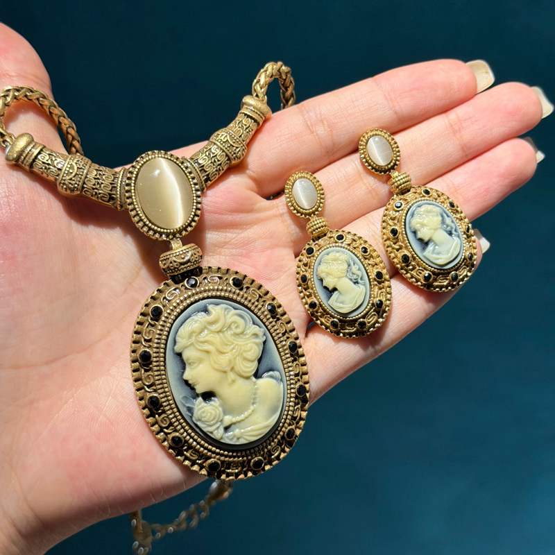 Vintage Cameo Jewelry Sets Nat - Vintage Fashion Retro Outfit recensie en prijs